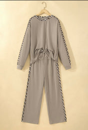 Ribbed Leopard Trim Set