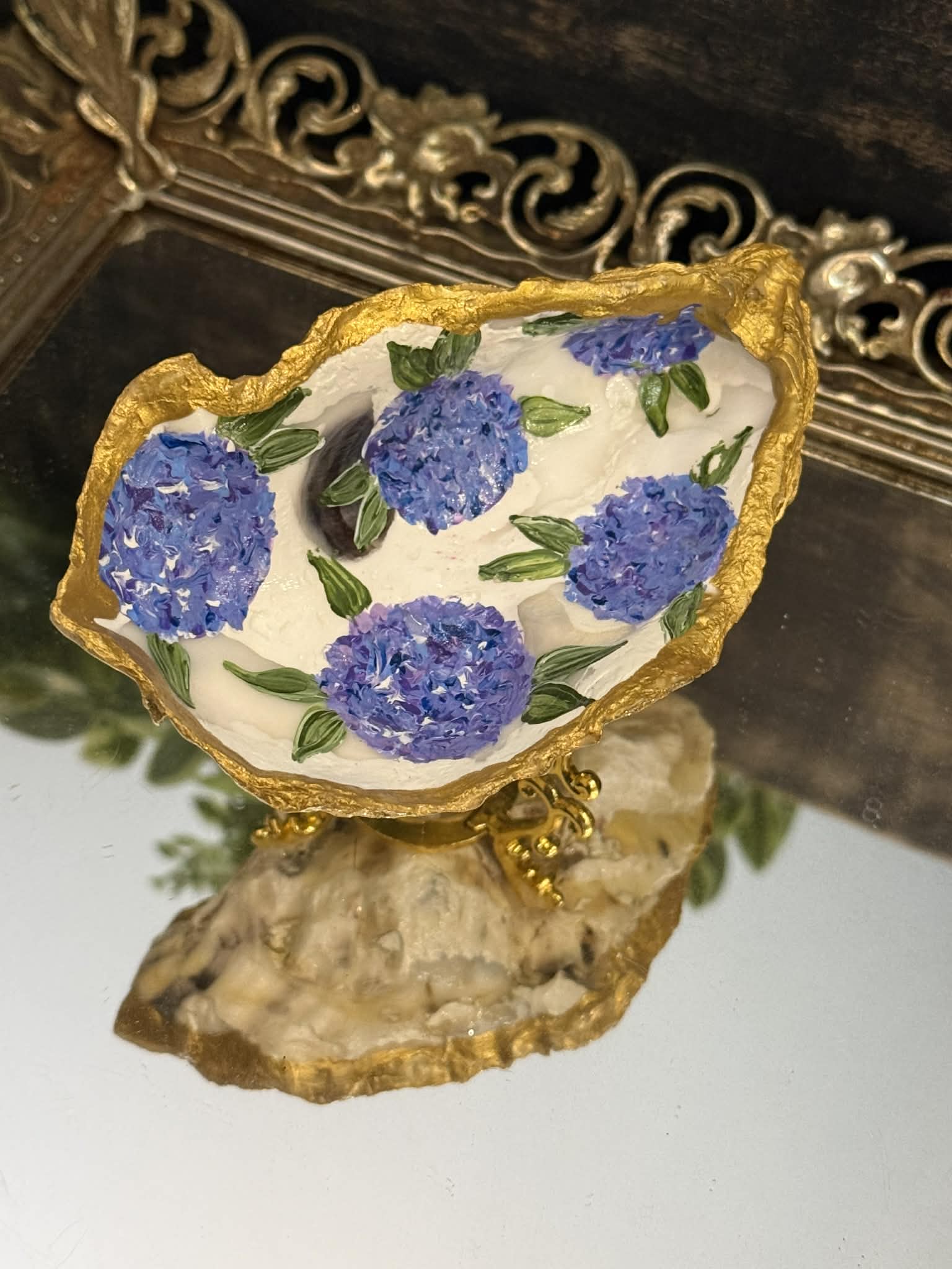 Oyster Jewelry Holder