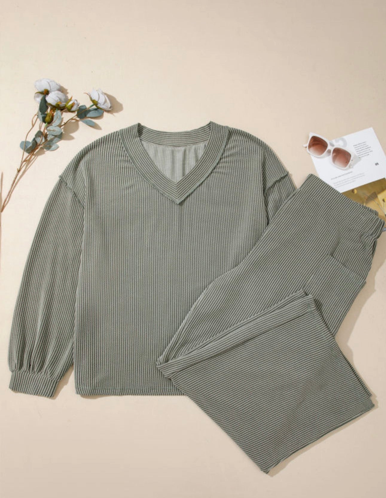 Green Ribbed Exposed Seam Plus Set
