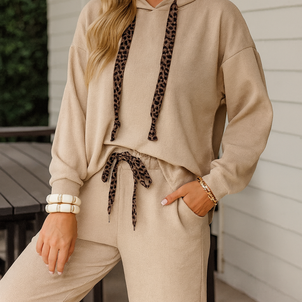 Beige_Leopard_Drawstring_Set_1a0db0e5-e8d5-418a-8dc8-83d89bc506f2.png