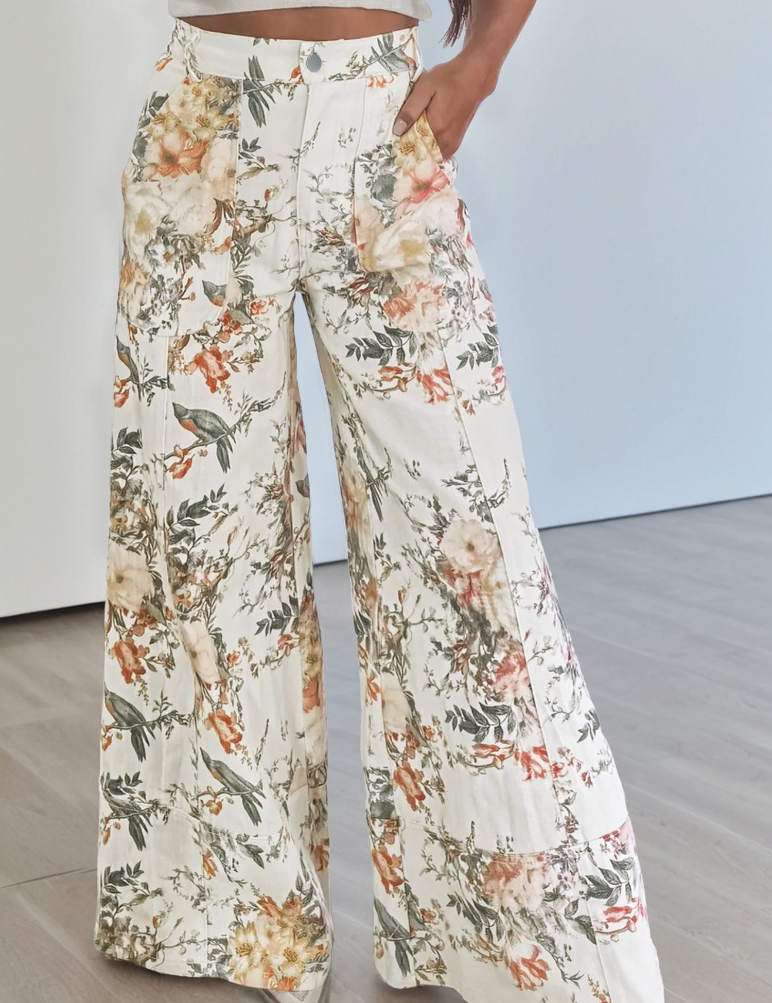 Beige_Vintage_Floral_Jeans.jpg