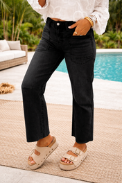 Frayed Cropped Straight Jeans RTS