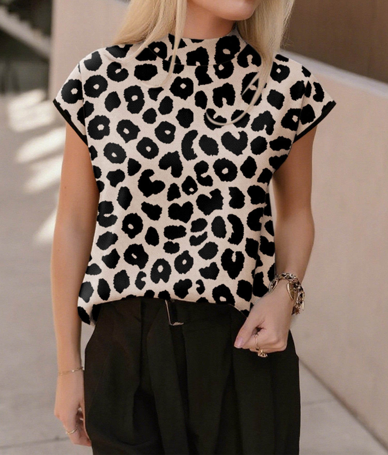 Black_Leopard_Sweater_c4a5ec66-7bfc-40ee-807d-39d73a83147a.jpg