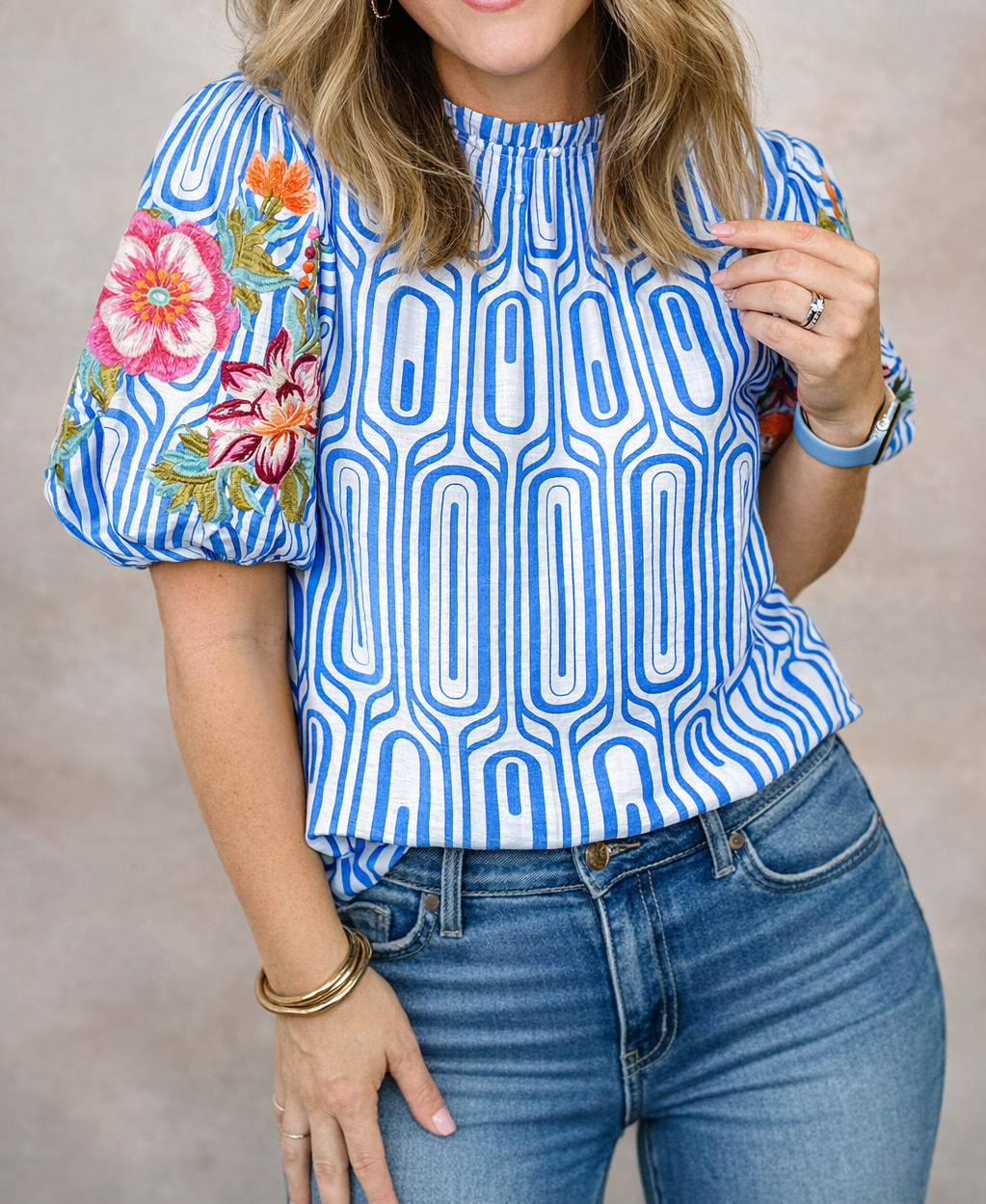 Blue_Floral_Embroidered_Sleeve_Blouse.png