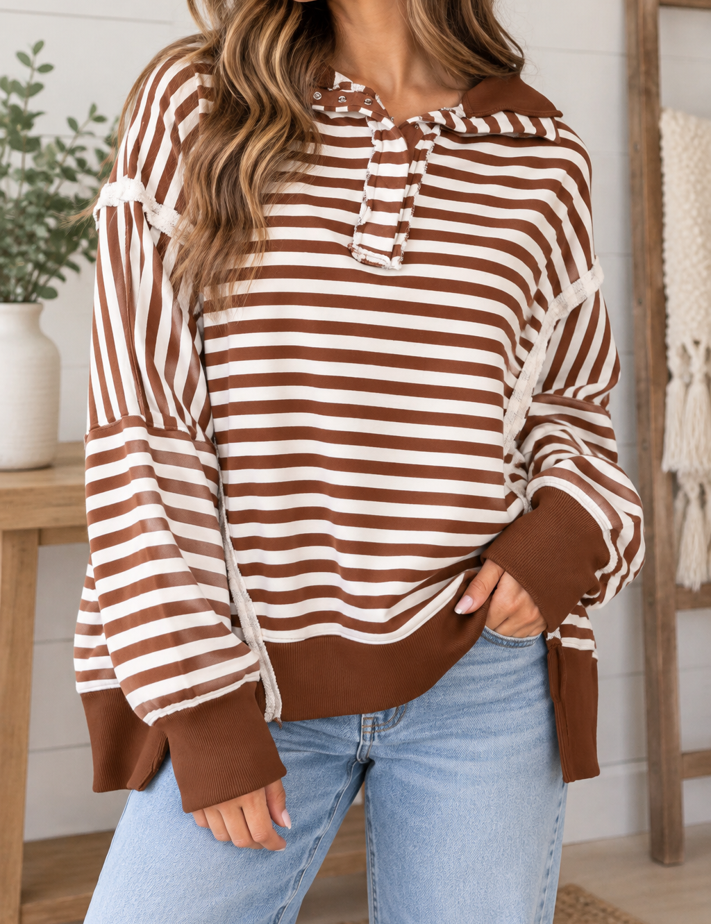 Brown_Trim_Raw_Seam_Sweatshirt.png