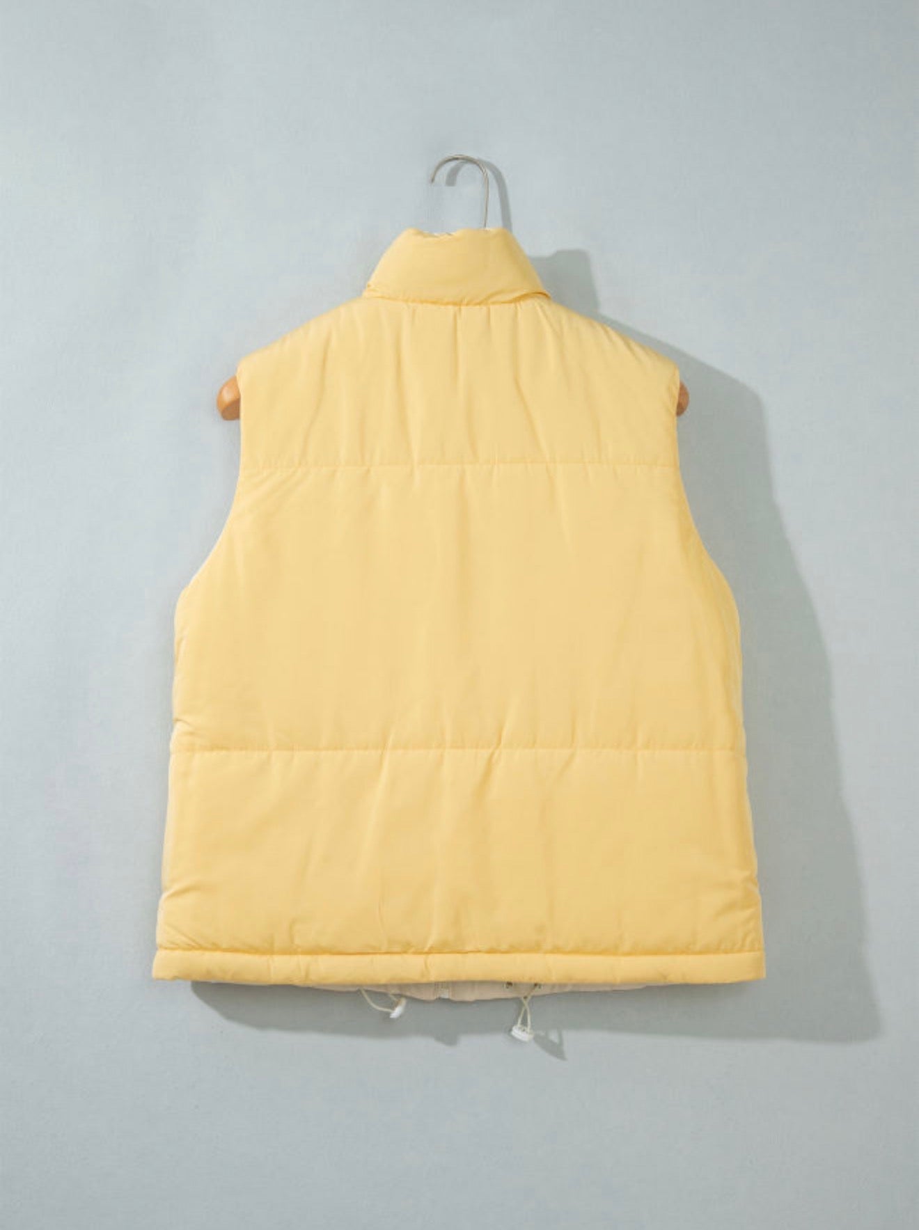 Reversible Quilted Vest Parchment Contrast Color with Zip Pockets