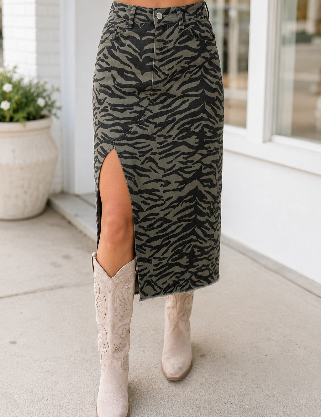 Camo_Denim_Split_Skirt.png