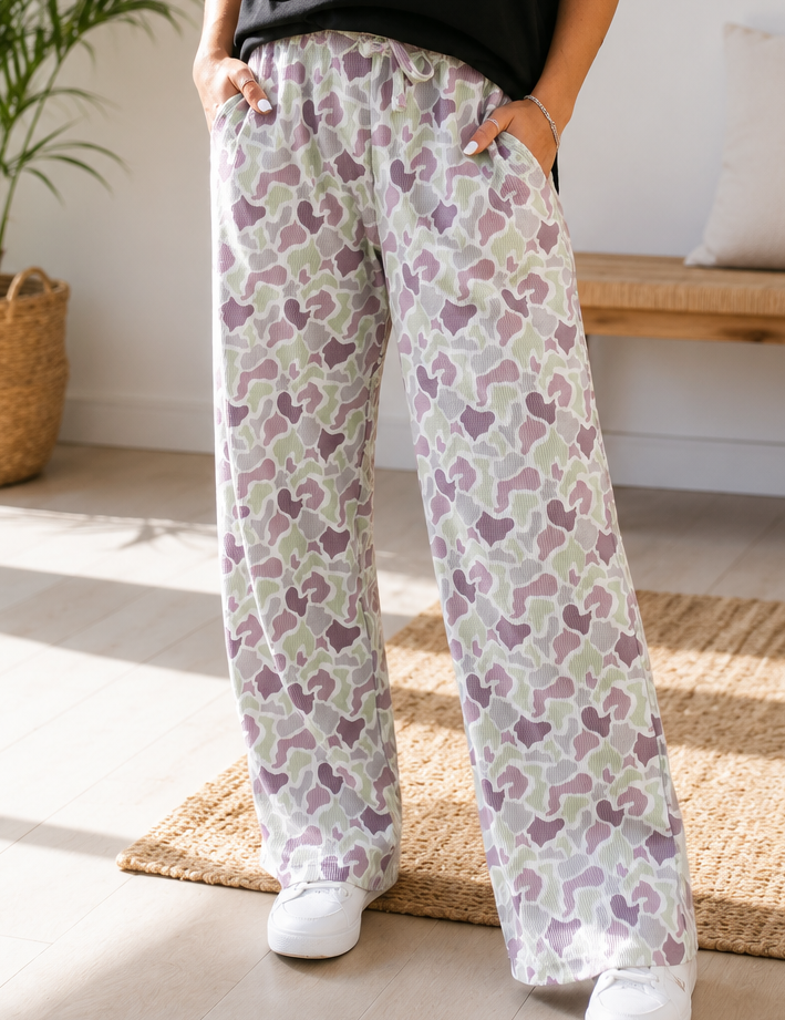 Camo_Drawstring_Loose_Pants.png