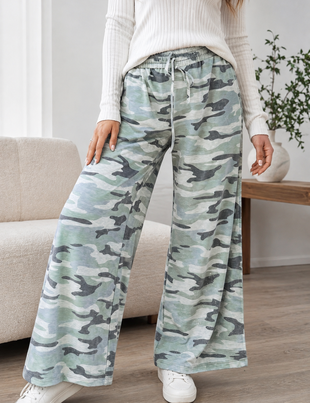 Green_Camo_Casual_Pants.png