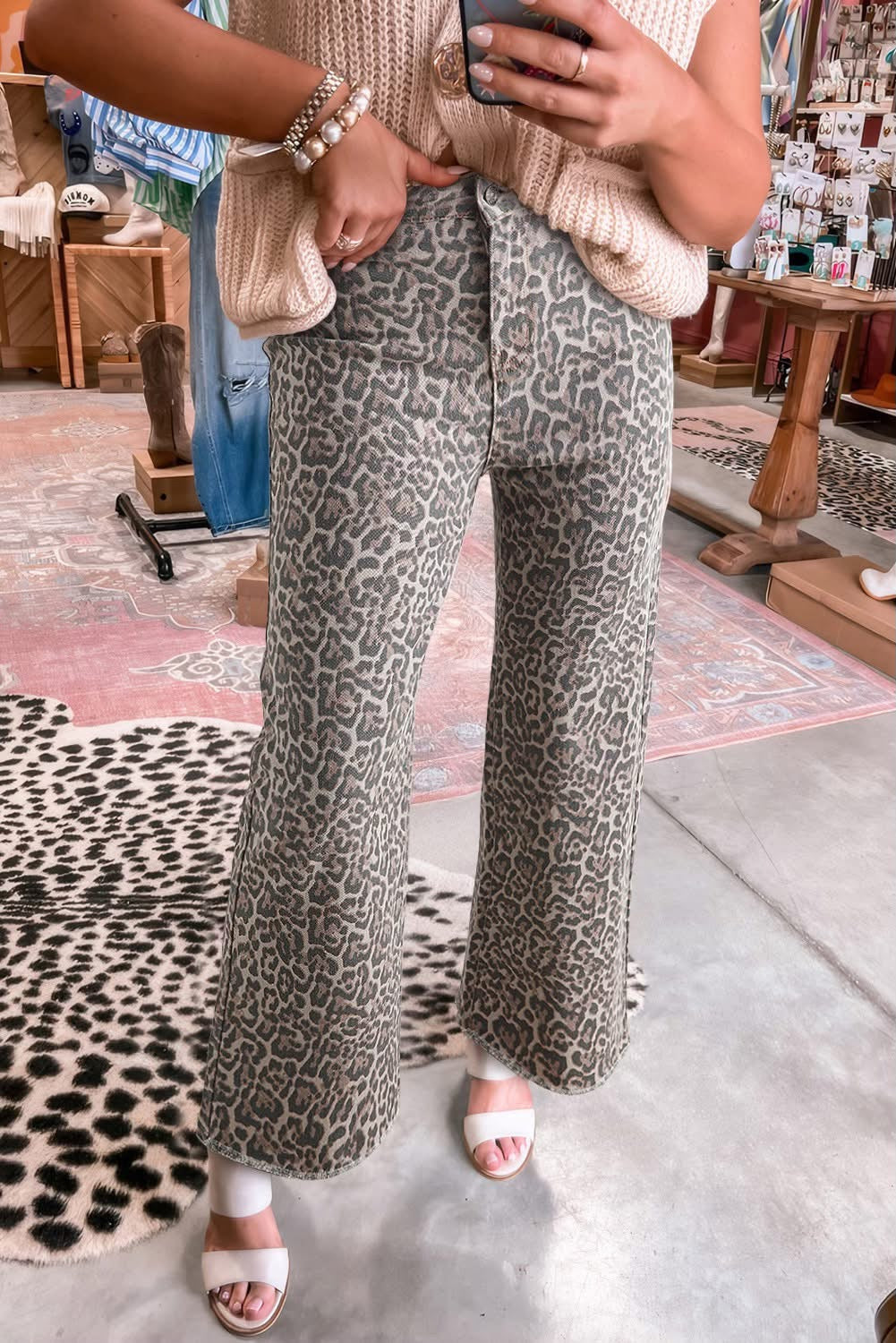 Leopard-Frayed High Waist Jeans