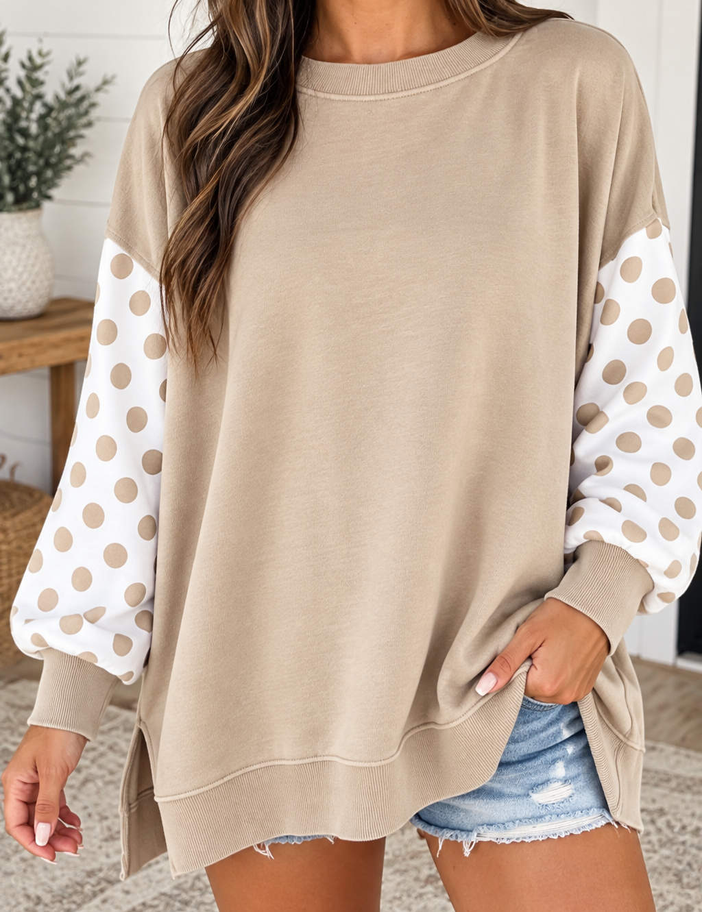 KhakiPolkaDotPullover.png