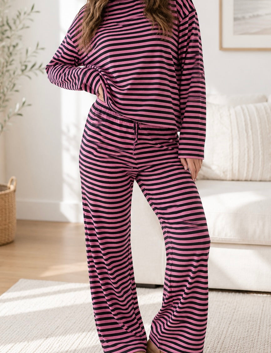 Pink_Stripe_Casual_Set_74b632d7-c444-4051-9790-45c4827071b6.jpg