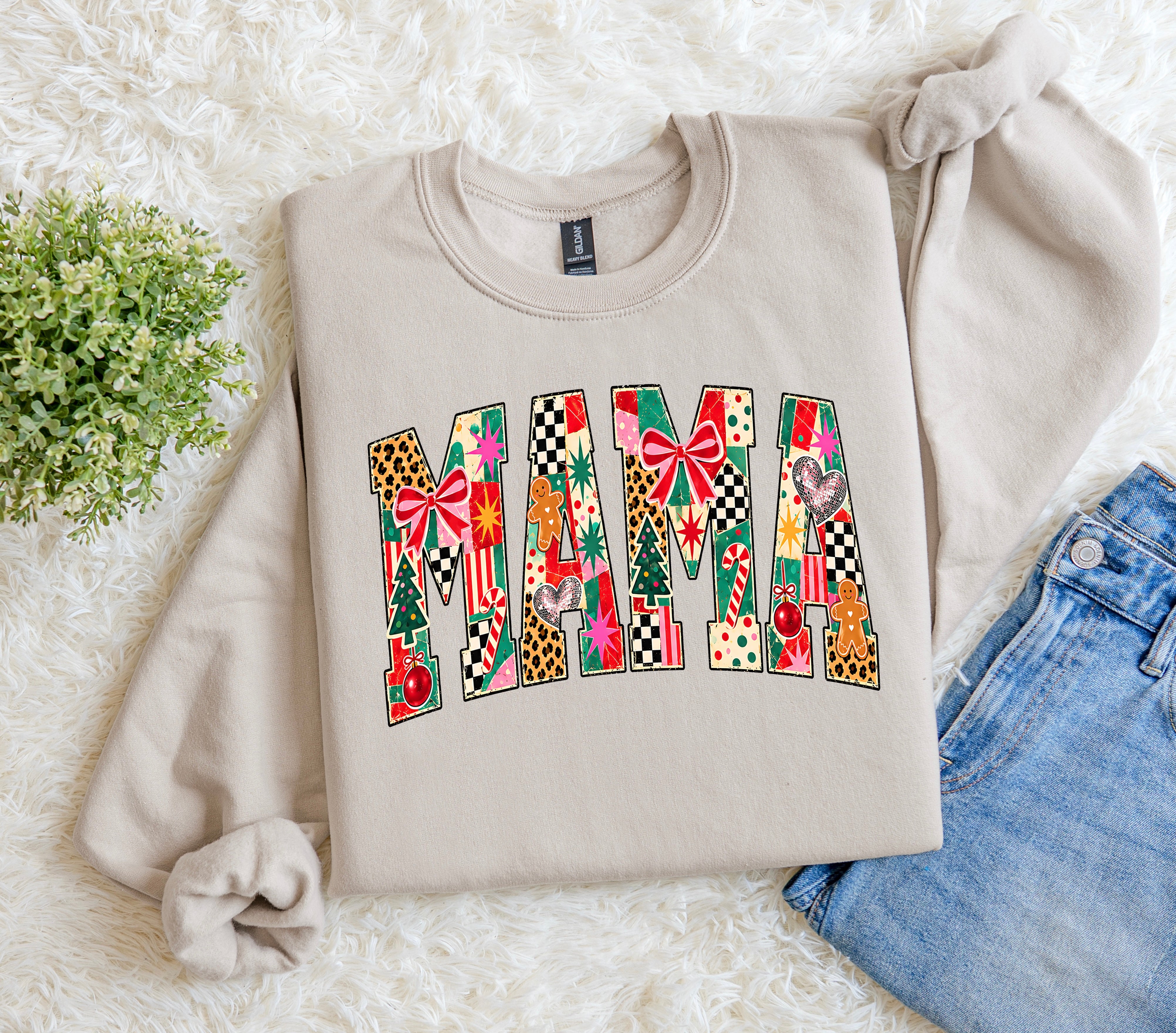 Multiprint Mama Christmas Sweatshirt.